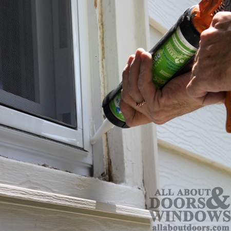 caulk outside window 